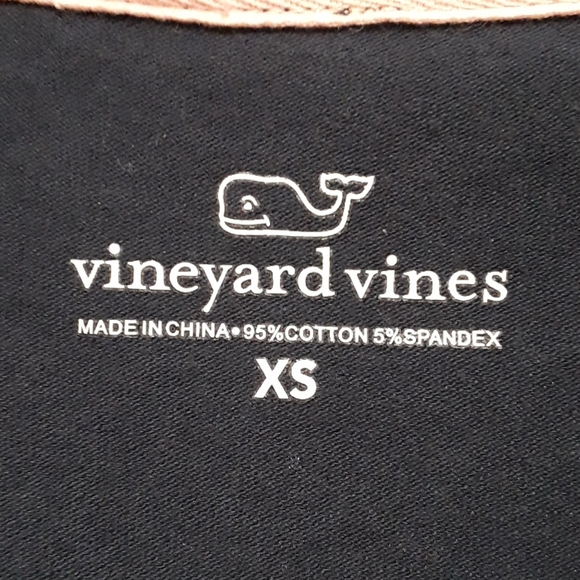 Vineyard Vines Polo Navy W/Pink Whale Sz xs - Picture 2 of 4